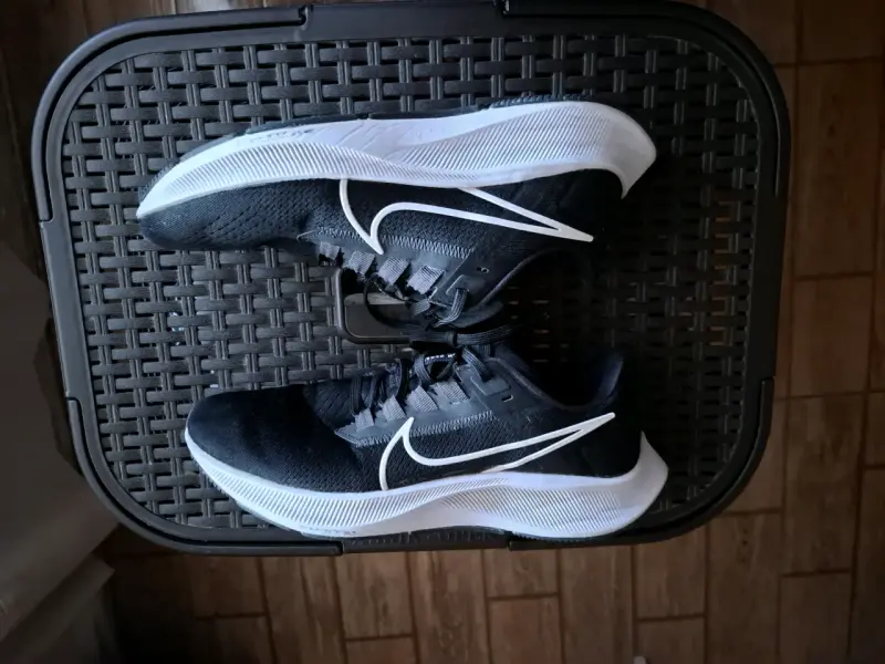 Zapatillas Nike negras deportivas - 1
