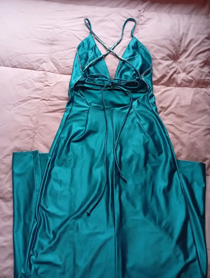 Vestido largo turquesa con brillos - 2