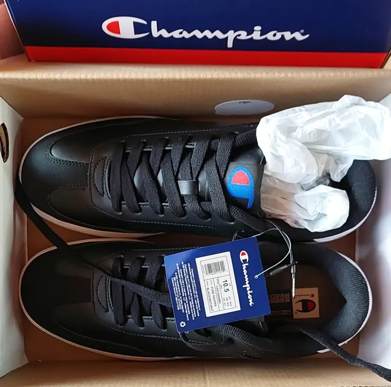 Zapatillas negras Champion nuevas
