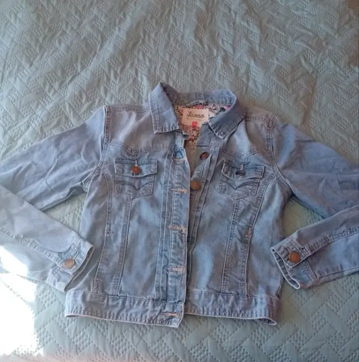 Chaqueta de mezclilla azul clara - 1