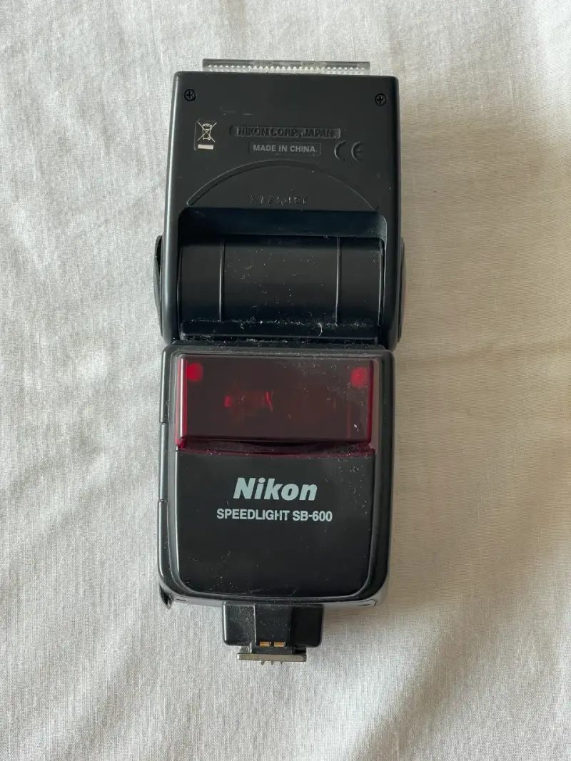 Flash Nikon Speedlight SB-600 - 1