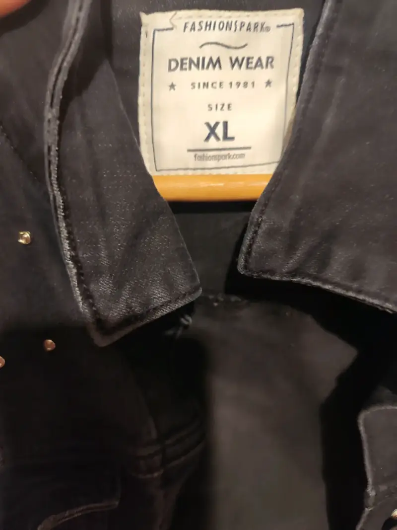 Chaqueta de jeans negra con tachas XL - 3