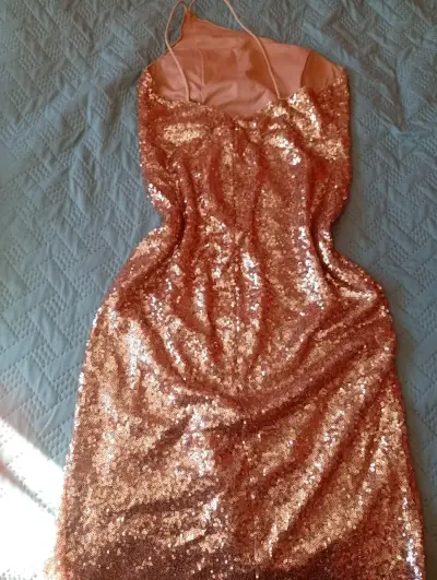 Vestido lentejuelas dorado - miniatura 2