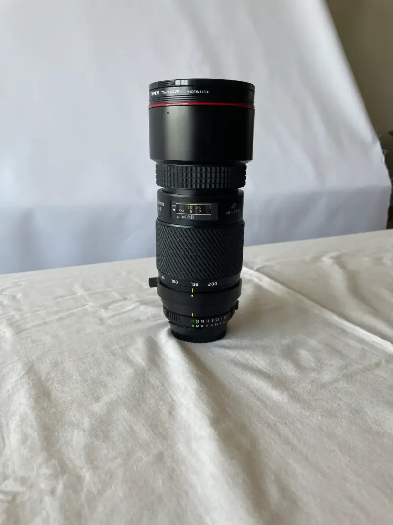Tokina AT-X Pro 80-200mm f/2.8  Apochromatic; - 1