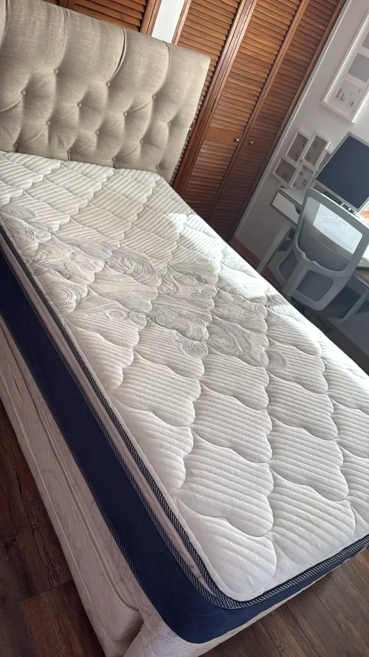 Cama nido 1/2 (2 camas) + respaldo capitoné + prot - 1