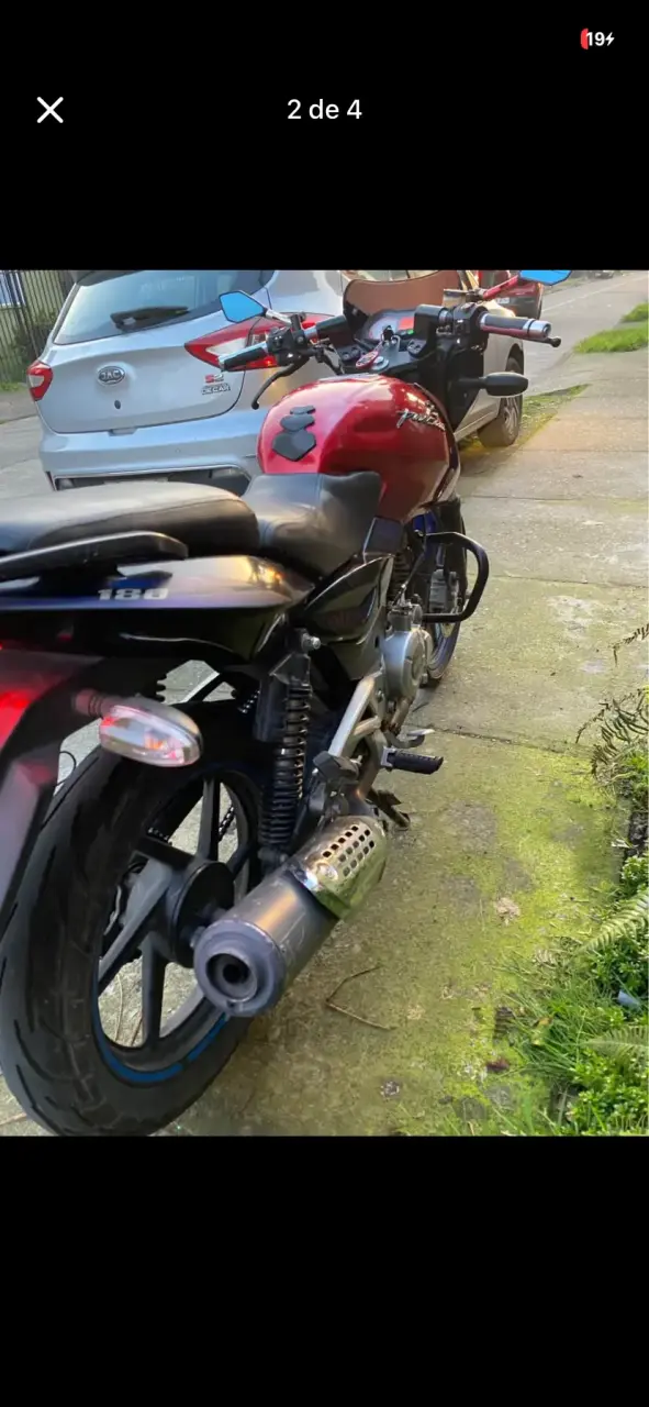 Moto Pulsar 180 - 4