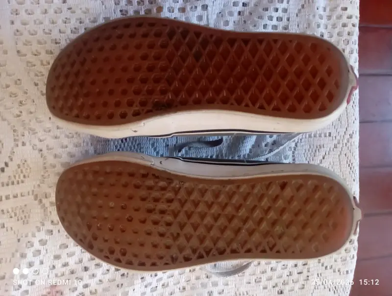 Zapatillas Vans negras usadas - 1