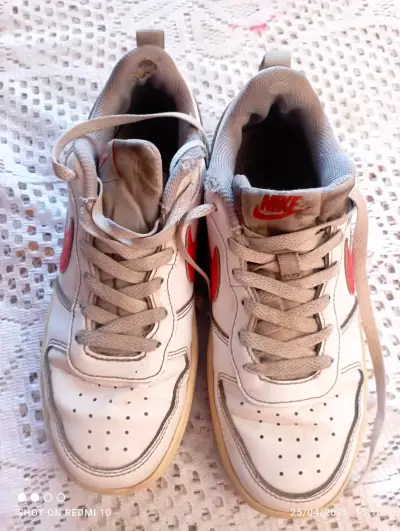 Zapatillas deportivas blancas - miniatura 3
