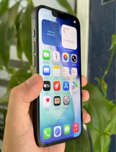 Iphone 16e 🍏100%🔋 - miniatura 1