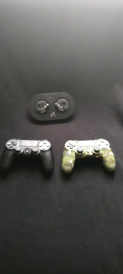 Consola PS4 con juegos incluidos y accesorios. - miniatura 5