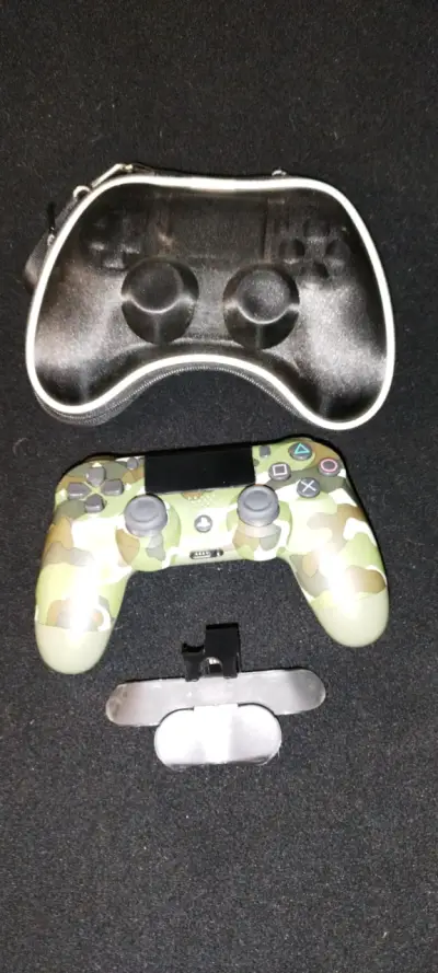 Consola PS4 con juegos incluidos y accesorios. - miniatura 6