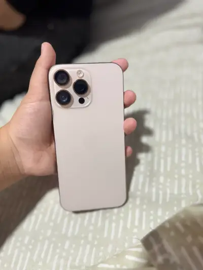 iPhone 16 Pro Max 256gb - miniatura 2