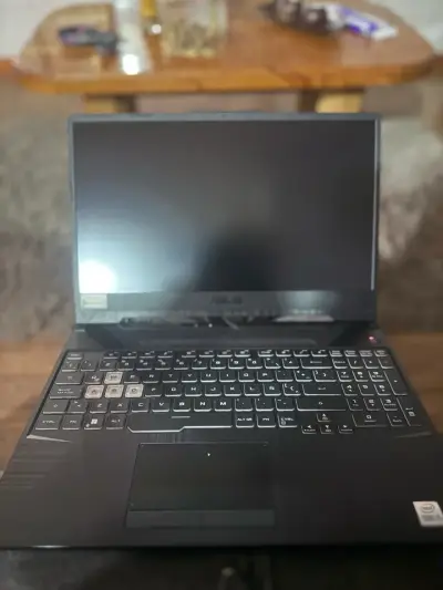 Laptop ASUS f15 Gaming - miniatura 4