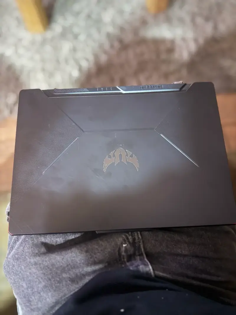 Laptop ASUS f15 Gaming - 5