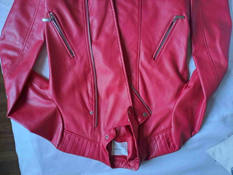 Chaqueta de cuero roja - 2