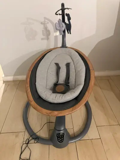 Hamaca de bebé móvil gris - miniatura 2