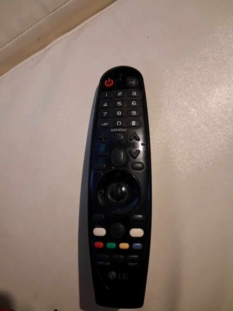 Smart TV LG con aplicaciones - 6