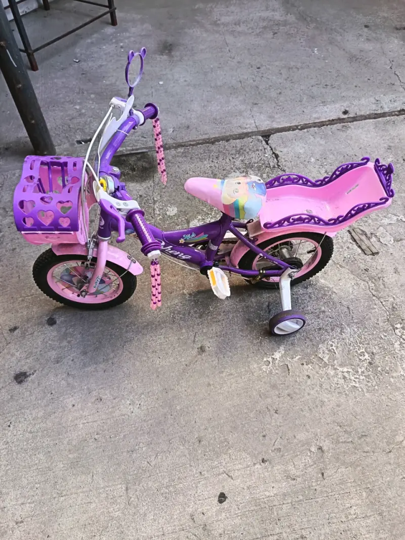 Bicicleta infantil rosada y violeta - 4