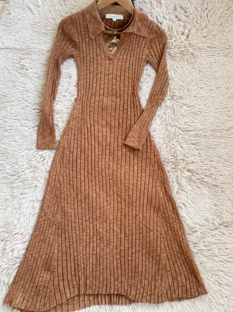 Vestido café de punto acanalado - 3