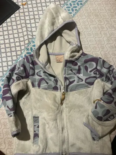 Chaqueta infantil con capucha - miniatura 1