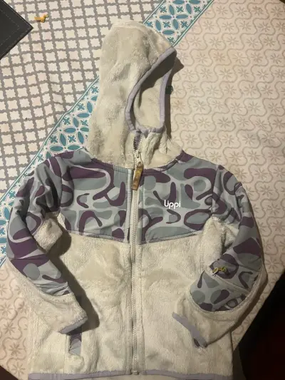 Chaqueta infantil con capucha - miniatura 2