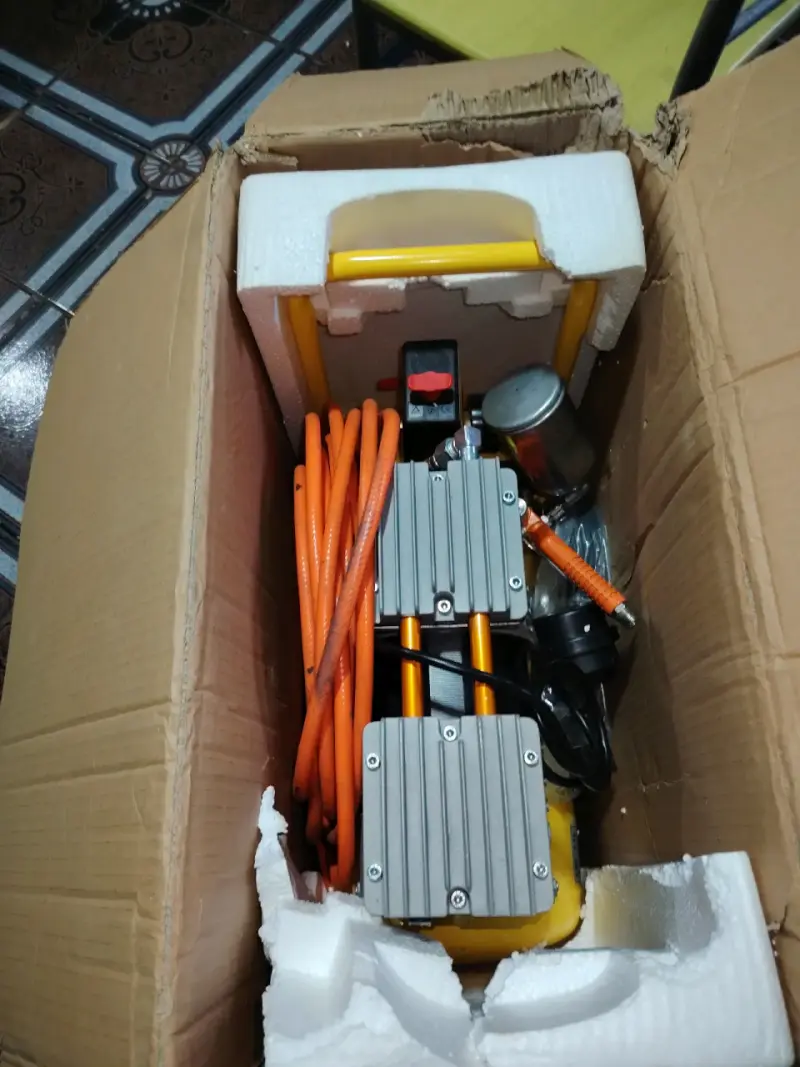 Compresor de aire 750W sin aceite - 2