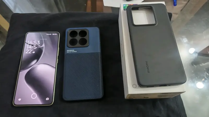 Xiaomi 14T con cargador y accesorios - 4