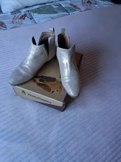 Botines Hush Puppies dorados - miniatura 4