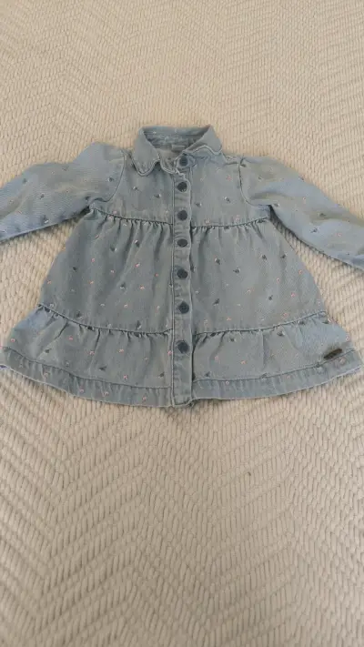 Vestido de mezclilla infantil - miniatura 1