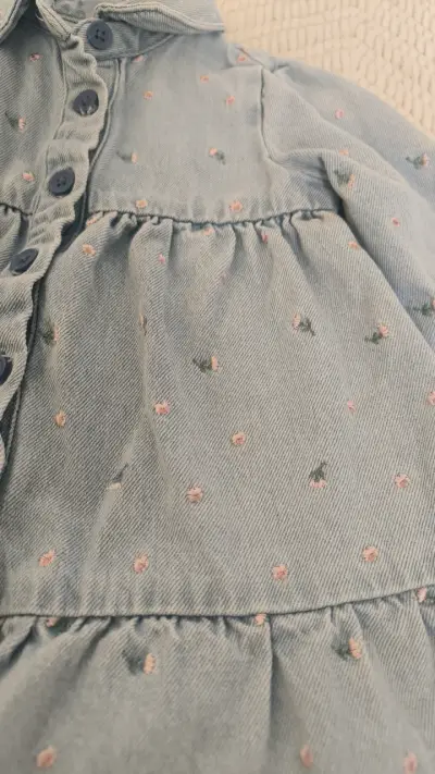 Vestido de mezclilla infantil - miniatura 5