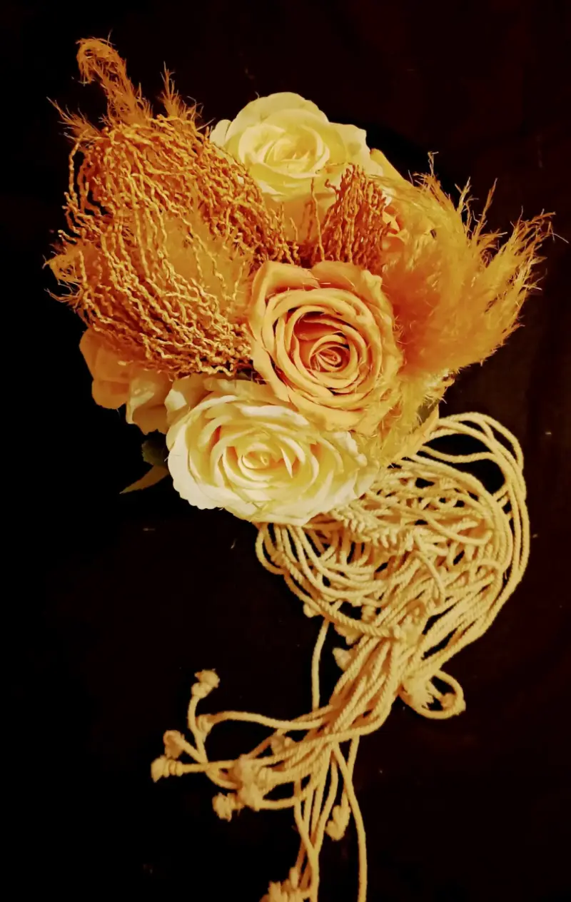 Ramo de rosas decorativas - 3