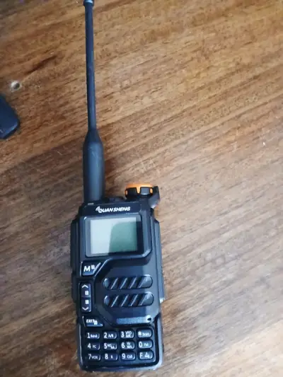 Radio comunicador Quansheng - miniatura 2