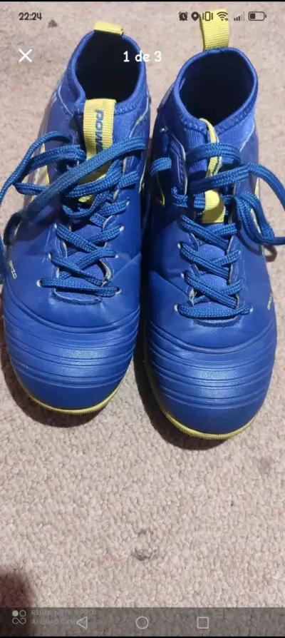 Zapatillas de fútbol número 33 - miniatura 1