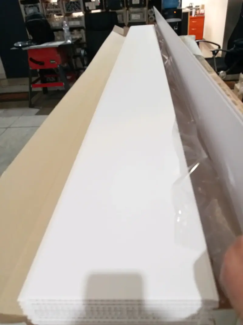 Perfiles de aluminio variados, revestimientos - 5