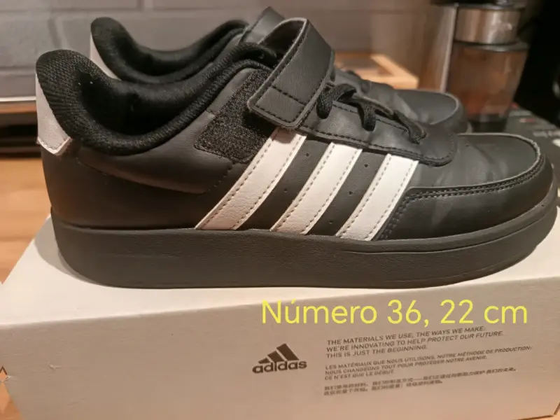 Zapatillas negras Adidas 36