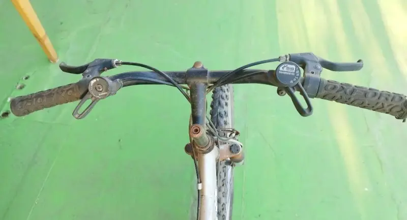 Mountain bike usada gris - 3