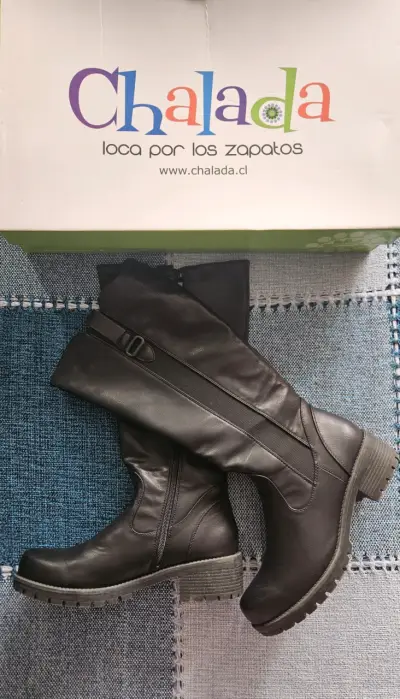Botas negras de cuero Chaladas - miniatura 1