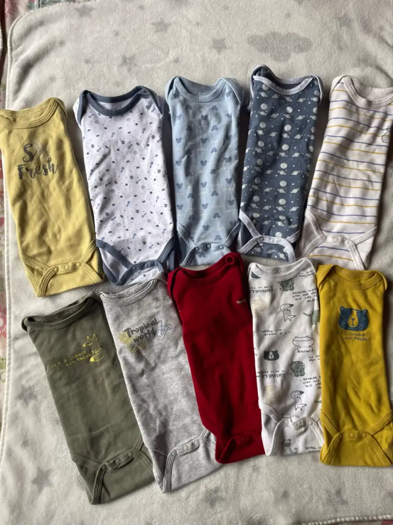 Lote de ropa para bebé - 2