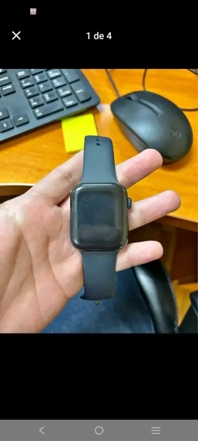 Applewatch Se 2 gen44 mm  negro con correa - miniatura 3