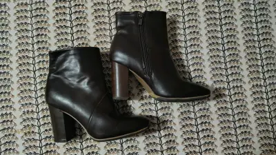 Botines de cuero café mujer - miniatura 1
