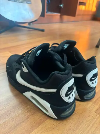 Zapatillas airmax 44 - miniatura 2