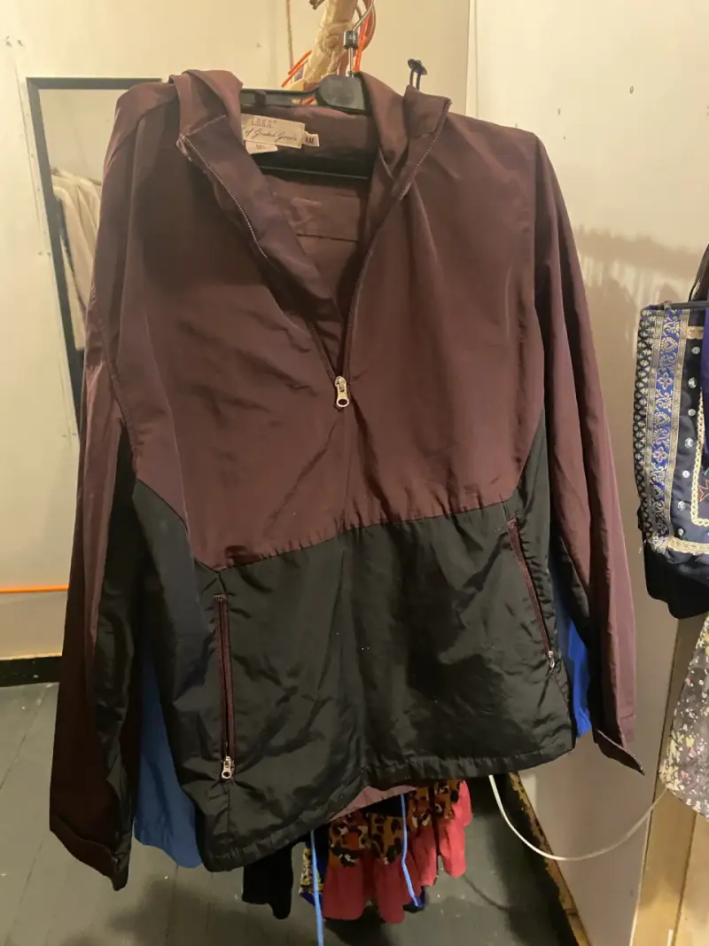 Chaquetas tallas s y M - 4