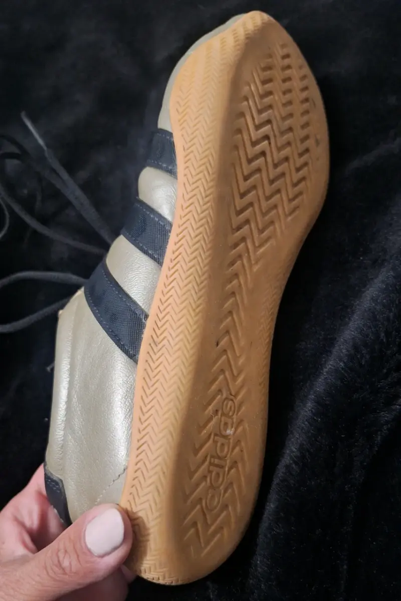 Zapatillas deportivas Adidas doradas - 2