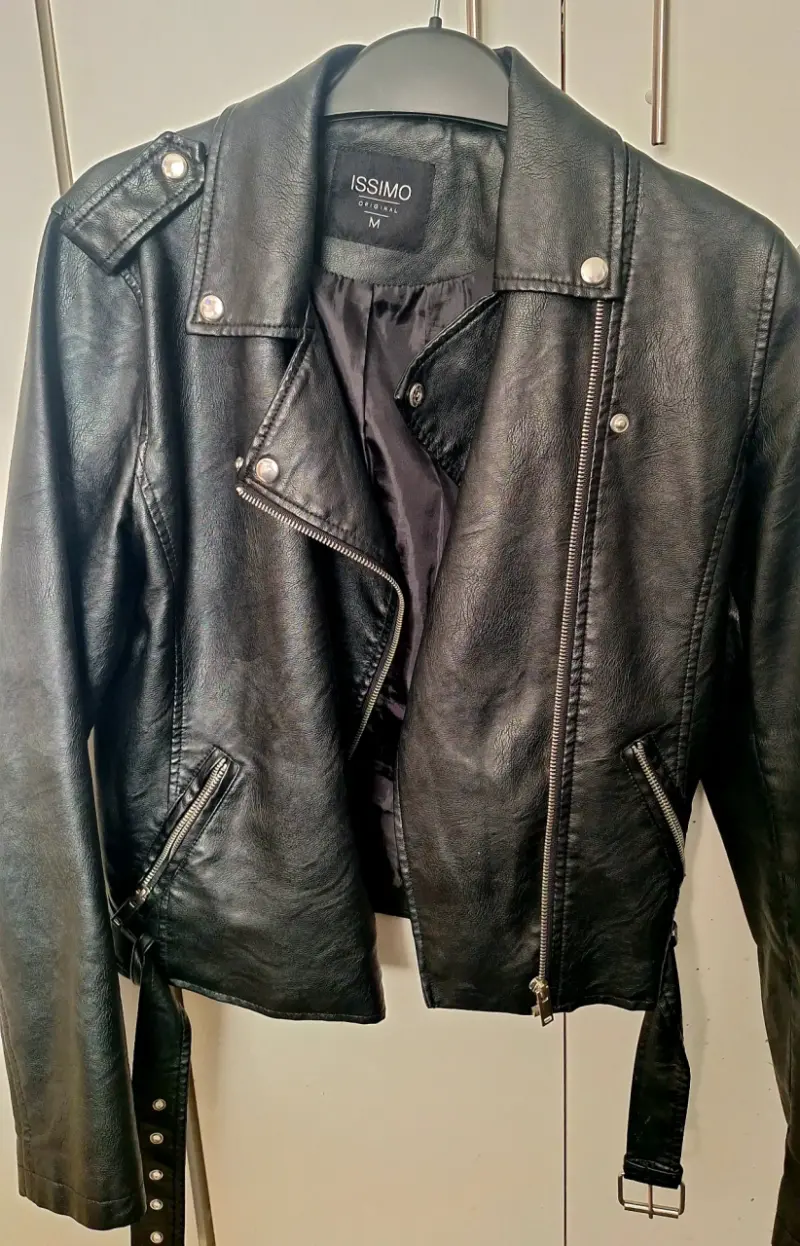 Chaquetanegra