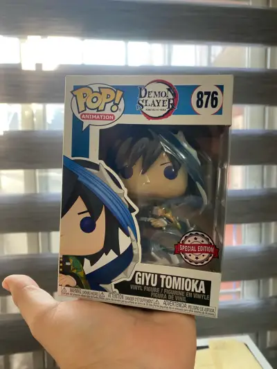 Funko Pop Giyu Tomioka Special Edition - miniatura 1
