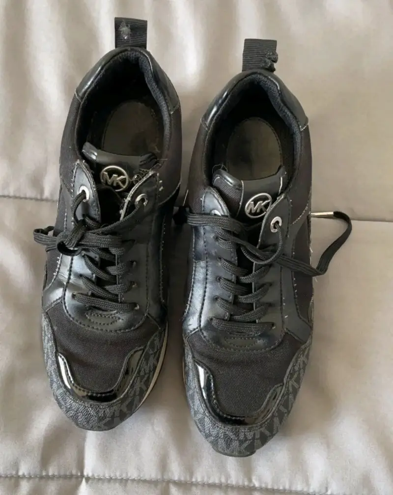 Zapatillas Michael Kors negras - 4