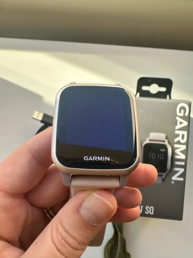 Smartwatch Garmin Venu SQ morado/rosa - 3