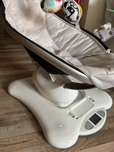 Silla mecedora de bebé 4moms - miniatura 4