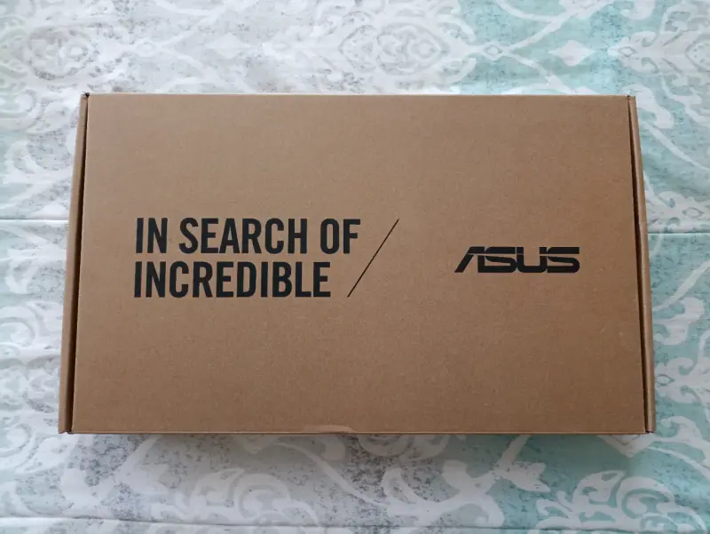 laptop ASUS Windows 11 (16GB RAM) (ryzen 7)+ mouse - 6