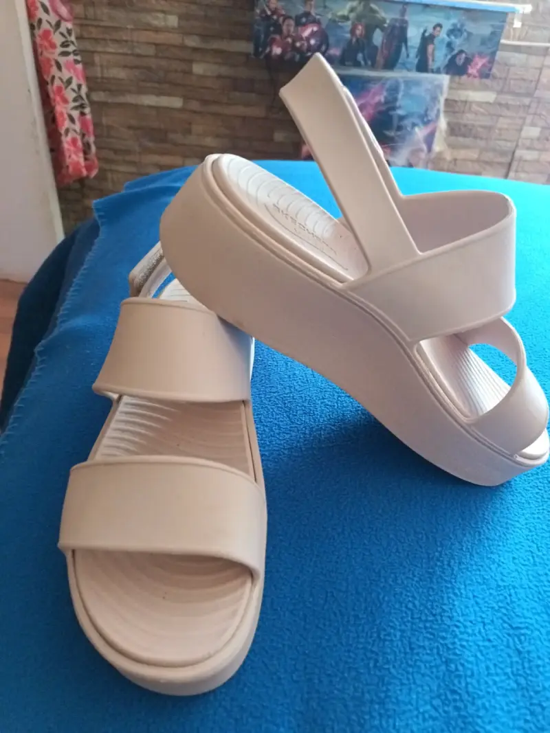 Sandalias beige de mujer - 3